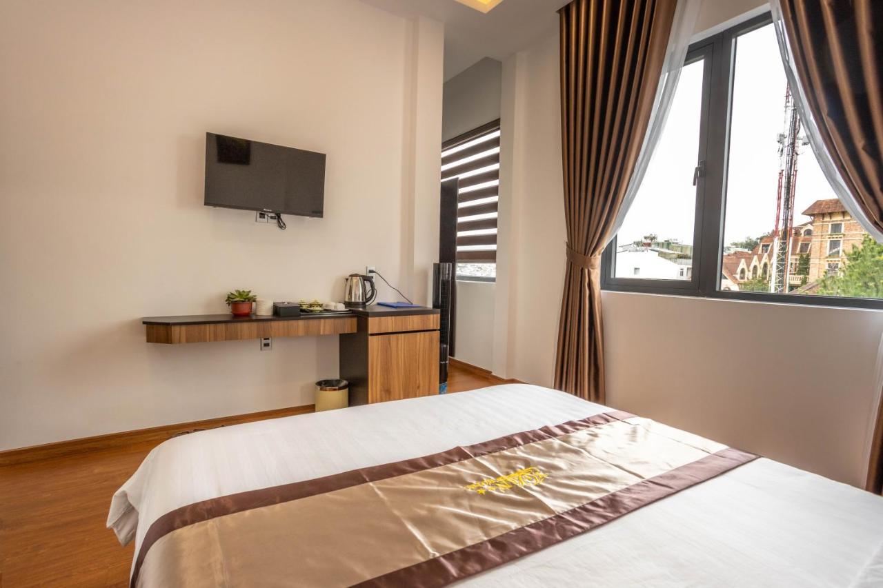 Hotel Khach San Y Lan 2 Dalat Exteriér fotografie